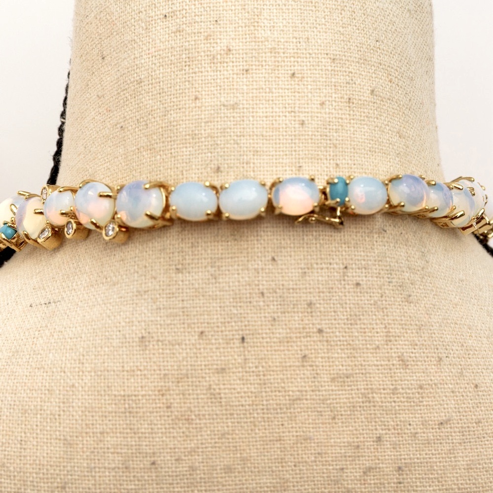 Real Collectibles by Adrienne cabachon necklace blue stones & faux diamonds - Picture 2 of 16